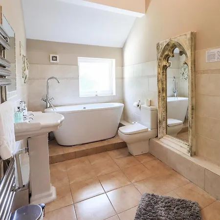 Holiday home Ellerbeck Bridge