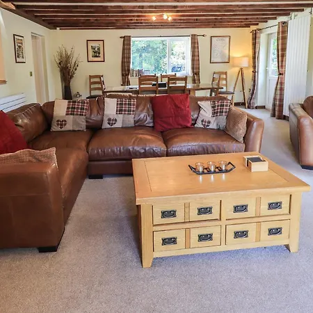 Ellerbeck Bridge Semesterbostad *